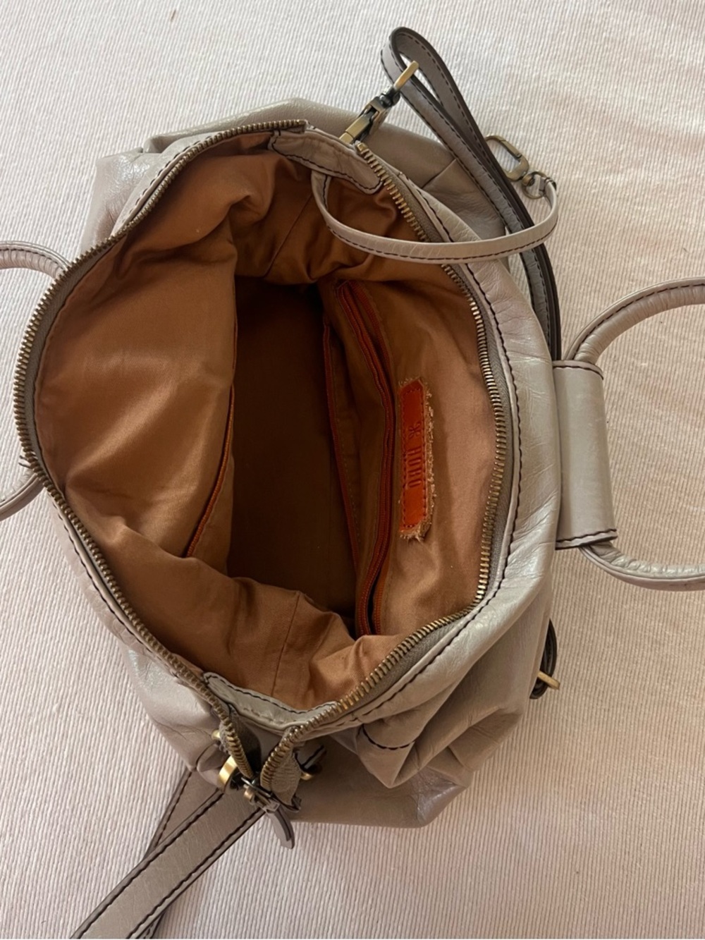 HOBO Leather Satchel Crossbody Bag – Gray Ring Handle - Picture 5 of 6